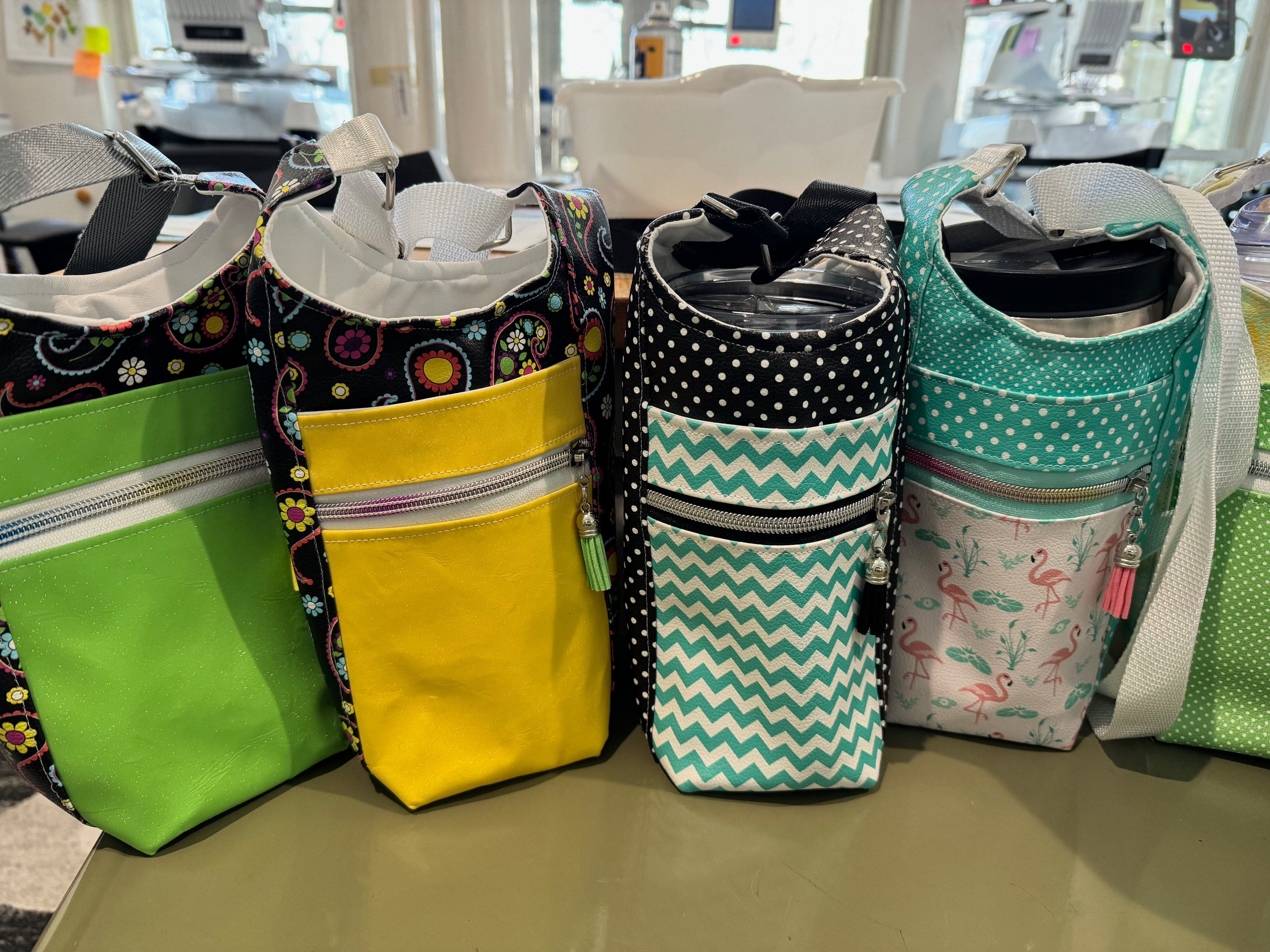 Water Bottle to go Cross body bag Water Bottle to go Cross body bag