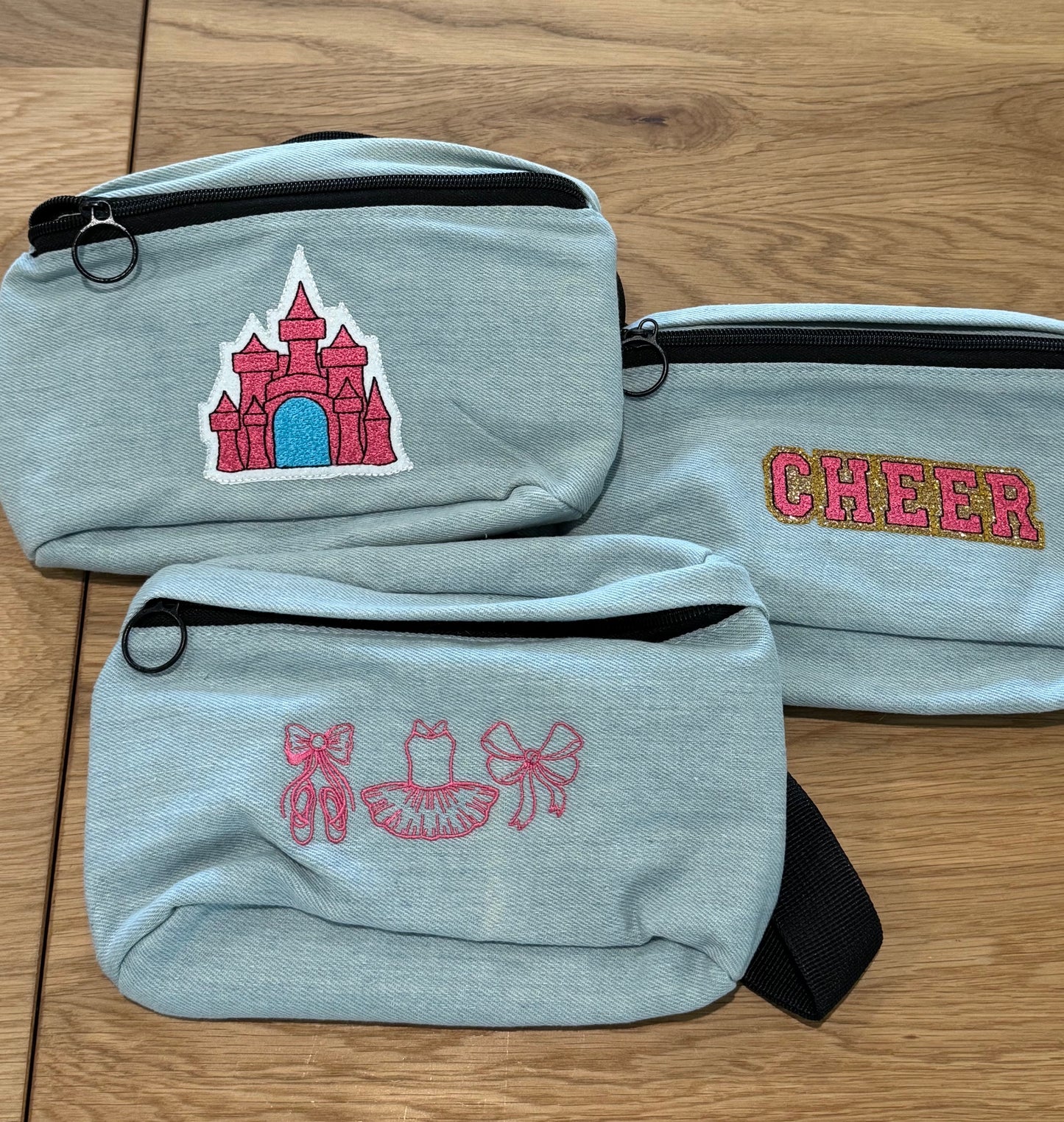 Belt bag glitter embroidered SALE