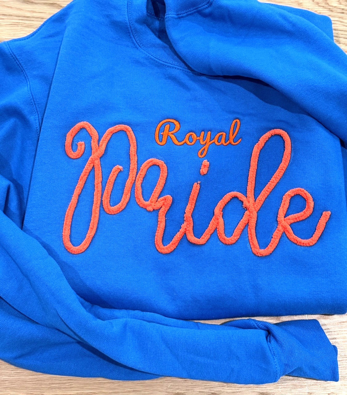 Royal Pride Yarn sweatshirt PC78