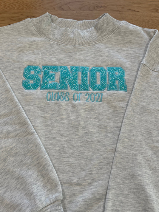 SENIOR 2027 Mock Neck sweatshirt