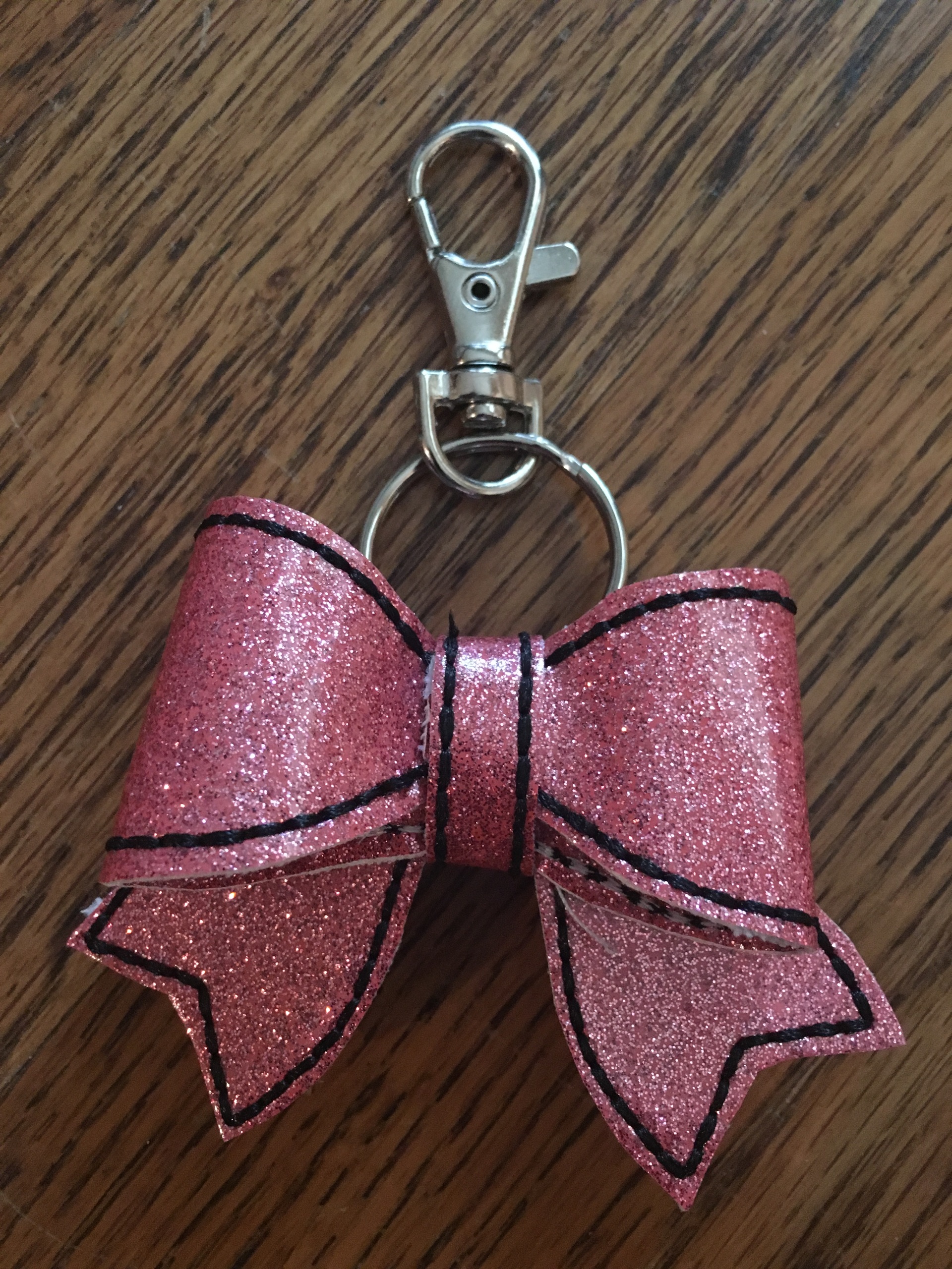 Glitter Bow Keychain -   Glitter bow, Rhinestone keychain